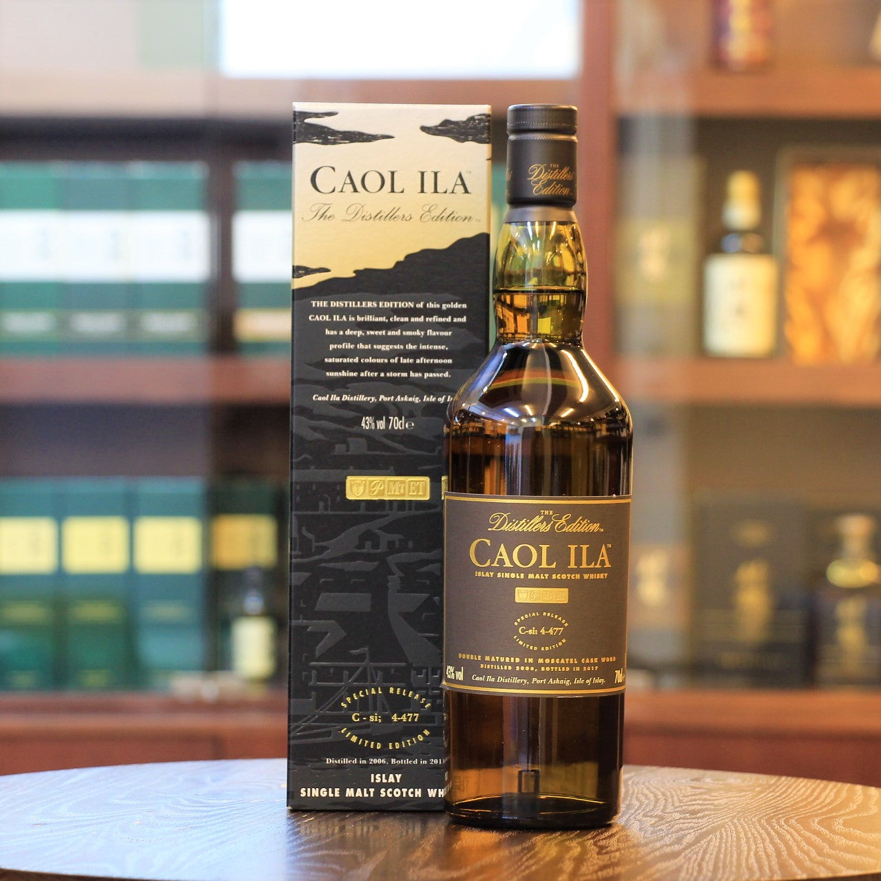 Caol ila, Scotch Single Malt Whisky, Island of Islay, Peated whisky, Distiller's Edition 10 years old 