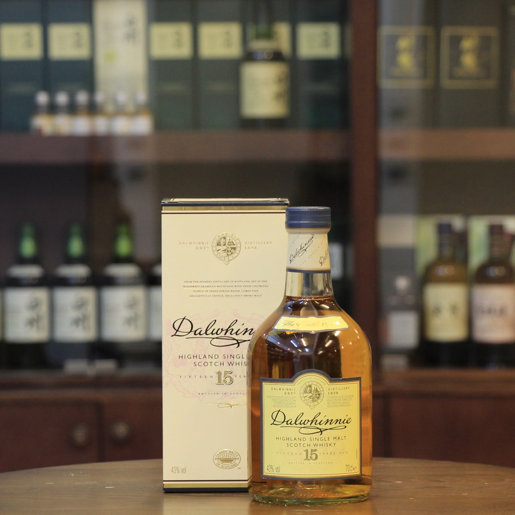 Representing the Highlands region within the Classic Malts selection of Diageo, this 15 year old bottling from Dalwhinnie forms the core expression from the distillery. A smooth and gentle single malt offering creamy vanilla and heather honey sweetness on the palate with a subtle smoky finish.