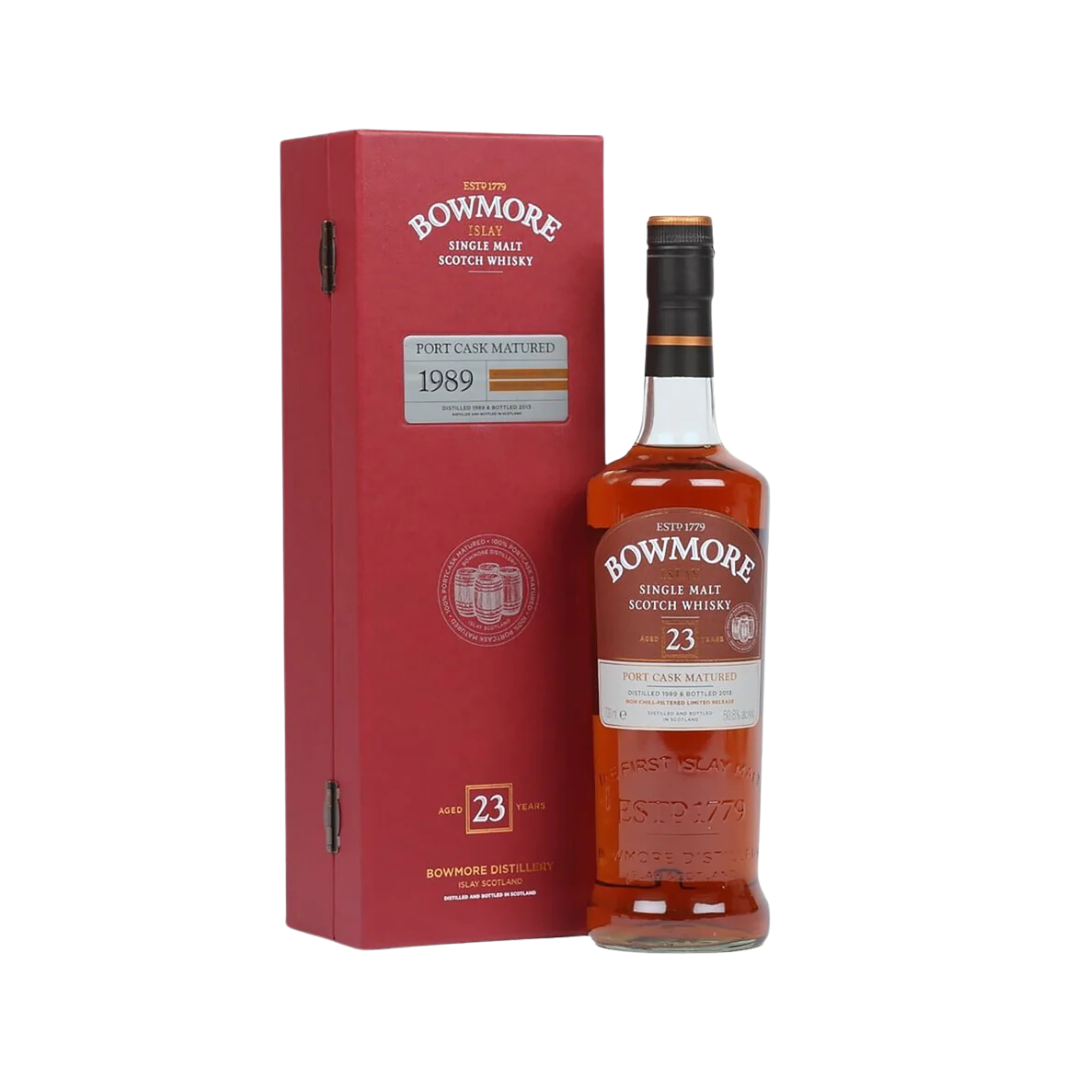 Bowmore 1989 Vintage 23 Years Old Port Cask Matured Islay Single Malt Scotch Whisky – deep amber spirit with rich red wooden gift box, distilled 1989 bottled 2013, signed by distillery manager Eddie MacAffer | 波摩1989年份23年波特桶熟成 艾雷島單一麥芽蘇格蘭威士忌 紅木禮盒