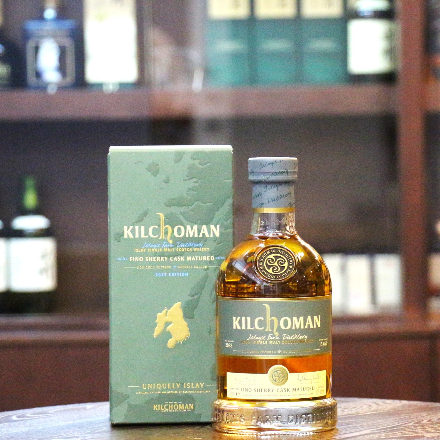 Kilchoman Fino Sherry Cask Matured 2023 Edition Islay Single Malt Scotch Whisky – amber spirit with sage green Islay map gift box, 15,600 bottles released, Islay's Farm Distillery | 齊侯門菲諾雪莉桶熟成2023版 艾雷島單一麥芽蘇格蘭威士忌 鼠尾草綠禮盒 農場蒸餾廠