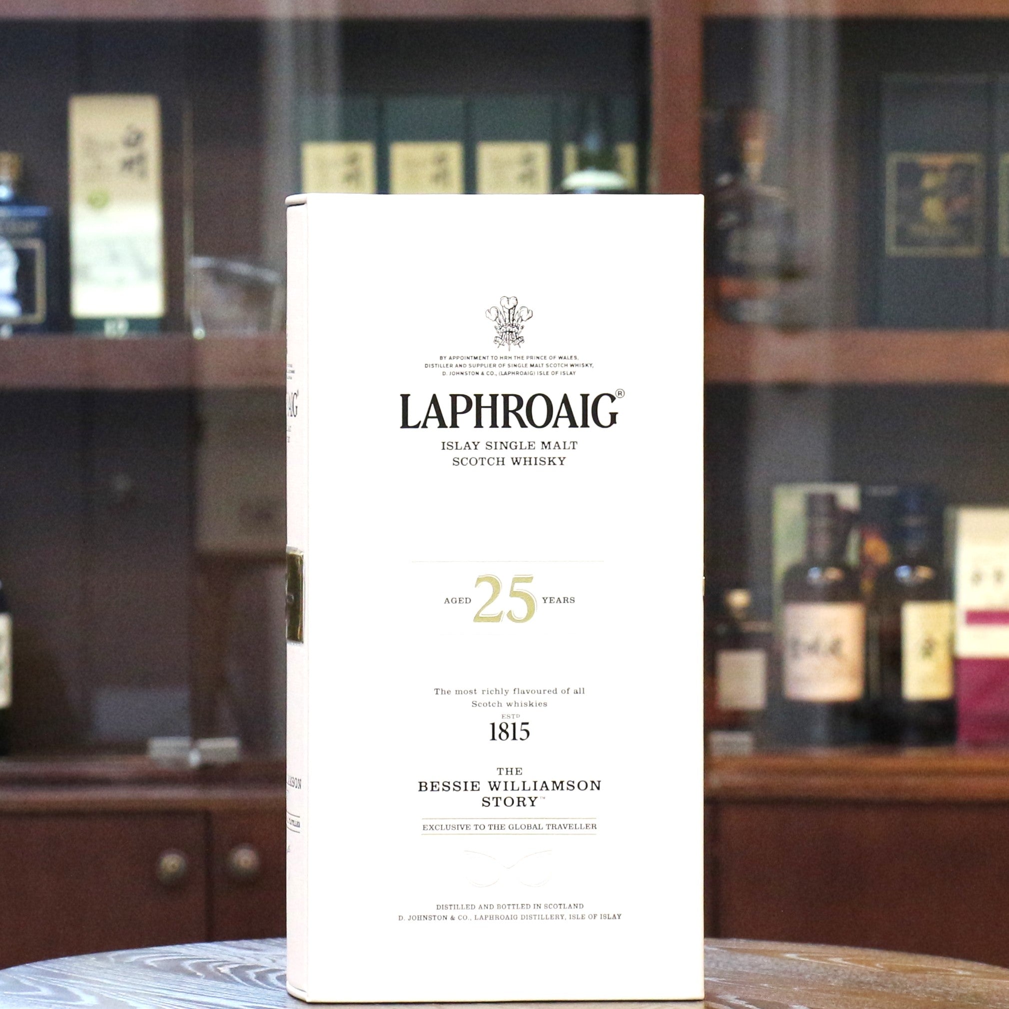 This Laphroaig 25 exclusive to the global traveller