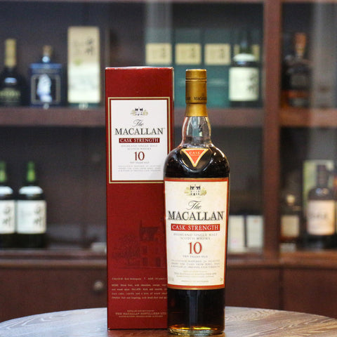 This Macallan 10 Cask Strength exclusively matured in selected Sherry Oak cask from Jerez Spain, and bottled in 58.1% ABV.