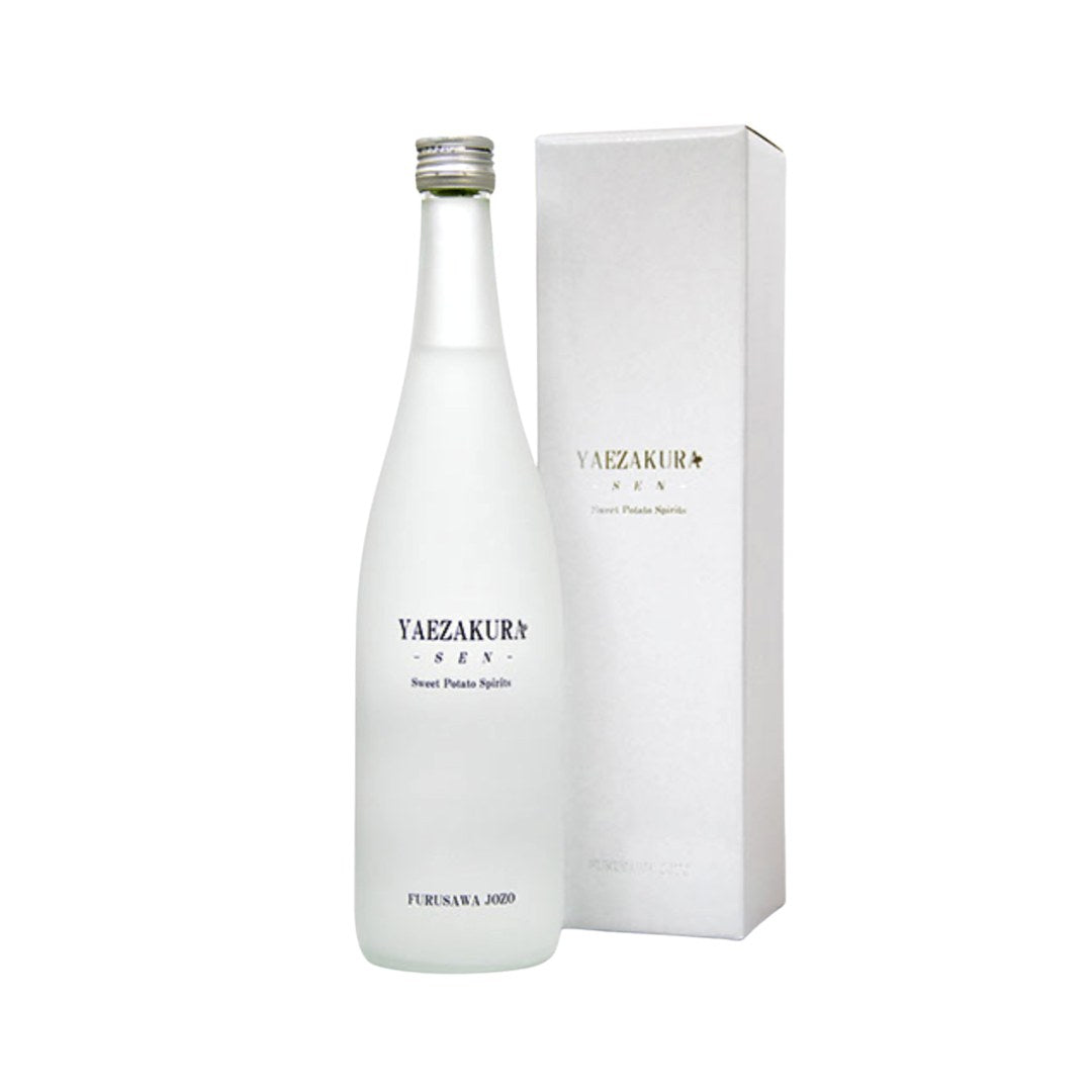 Yaezakura SEN Sweet Potato (Imo) Shochu
Made with koji rice grown exclusively in Miyazaki Prefecture.
Celebrating 120 years since its 1892 founding, this authentic shochu from Nichinan embodies hopes of enduring prosperity—like sakura blooming for centuries.
It offers a simple design, soft quality, and mellow taste with gentle aroma and fullness. The label is printed directly on the bottle (best enjoyed chilled) to prevent peeling, adding subtle elegance to any meal.