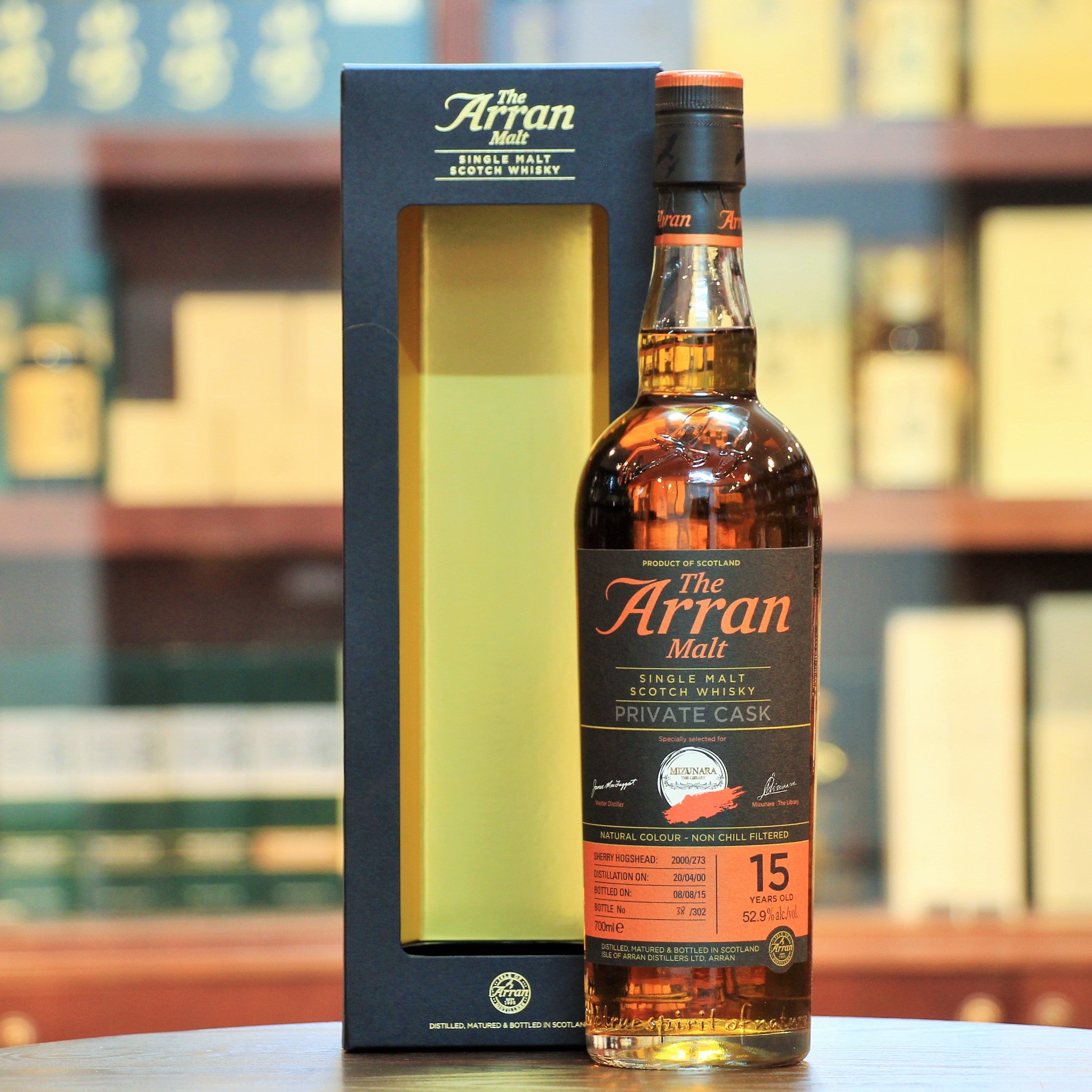Arran 15 Years Single Malt Whisky, Sherry Hogshead Private Cask Bottling for Mizunara Hong Kong. Rated 87 points by WhiskyFun (SGP:641). Review Link here. Limited to 302 bottles.  Distilled 20.04.2000  Bottled 08.08.2015