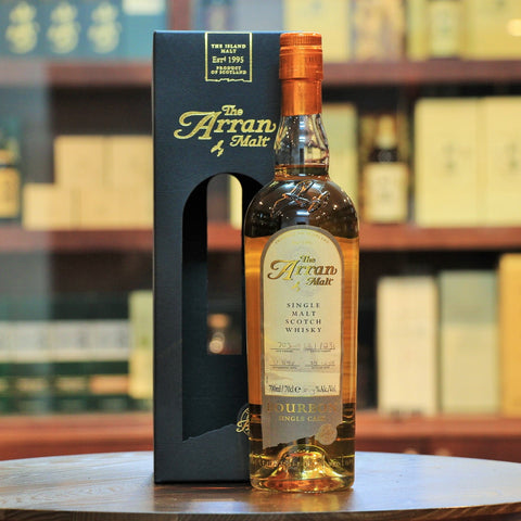 Arran Bourbon Single Cask 10 Years Scotch Whisky, A superb cask strength release from the Arran distillery. Limited to 231 bottles. Distilled June 1998 and Bottled Oct 2008.