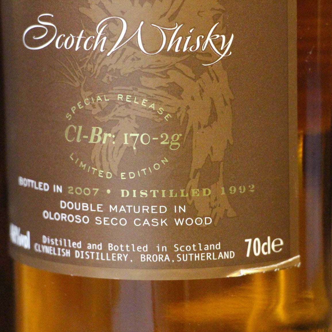 Double matured in Oloroso Seco Cask Wood, after its initial maturation this Clynelish is a limited edition/special release bottled in 2007. Velvety, beeswax, honey, soft and creamy vanilla. Rated 85+ on Whiskybase across 158 votes.