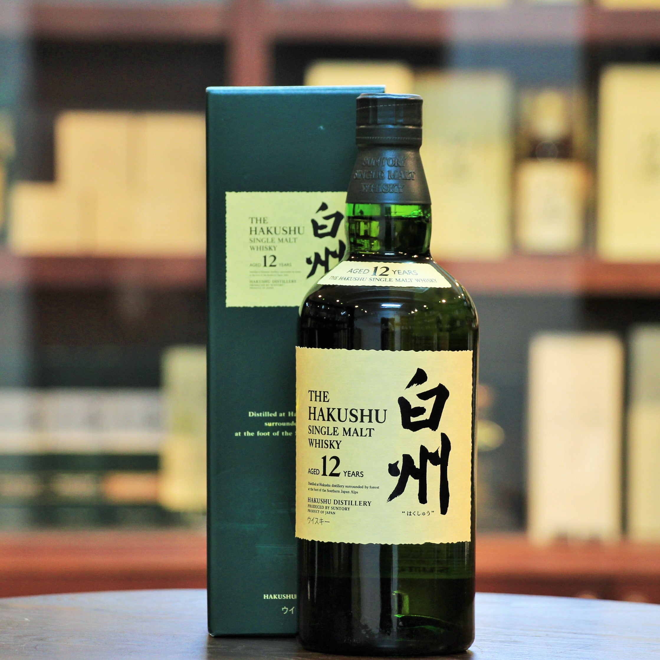 Hakushu 12 Years Single Malt Japanese Whisky (Discontinued), The lightly peated bottling from the Suntory stable, the aged 12 years Hakushu has been discontinued since 2018.