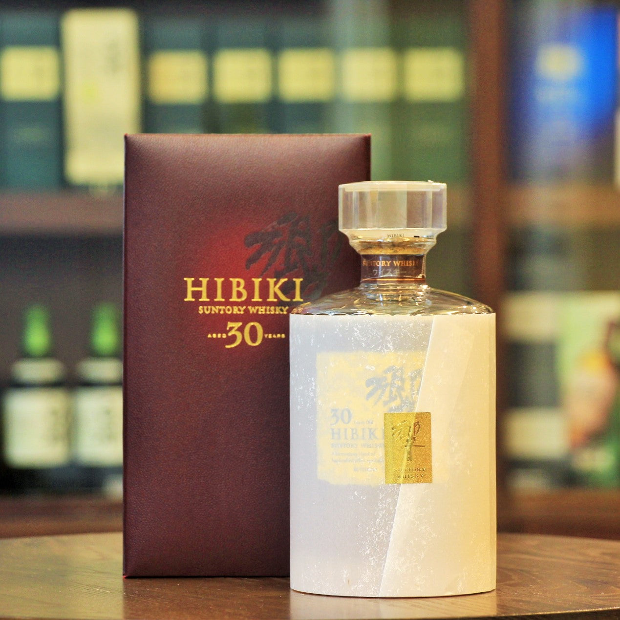 Between 2004 and 2008, this Hibiki 30 year old whisky from Suntory has been awarded multiple times by International Spirits Challenge and World Whiskies Awards. Please note that the bottle number in the image is only for reference.