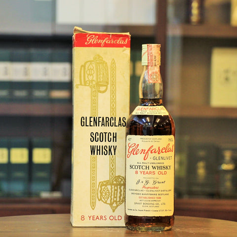  This old Speyside single malt from Glenfarclas Distillery was aged for 8 years in sherry casks. This bottling is all malt unblended Series from 1970s.