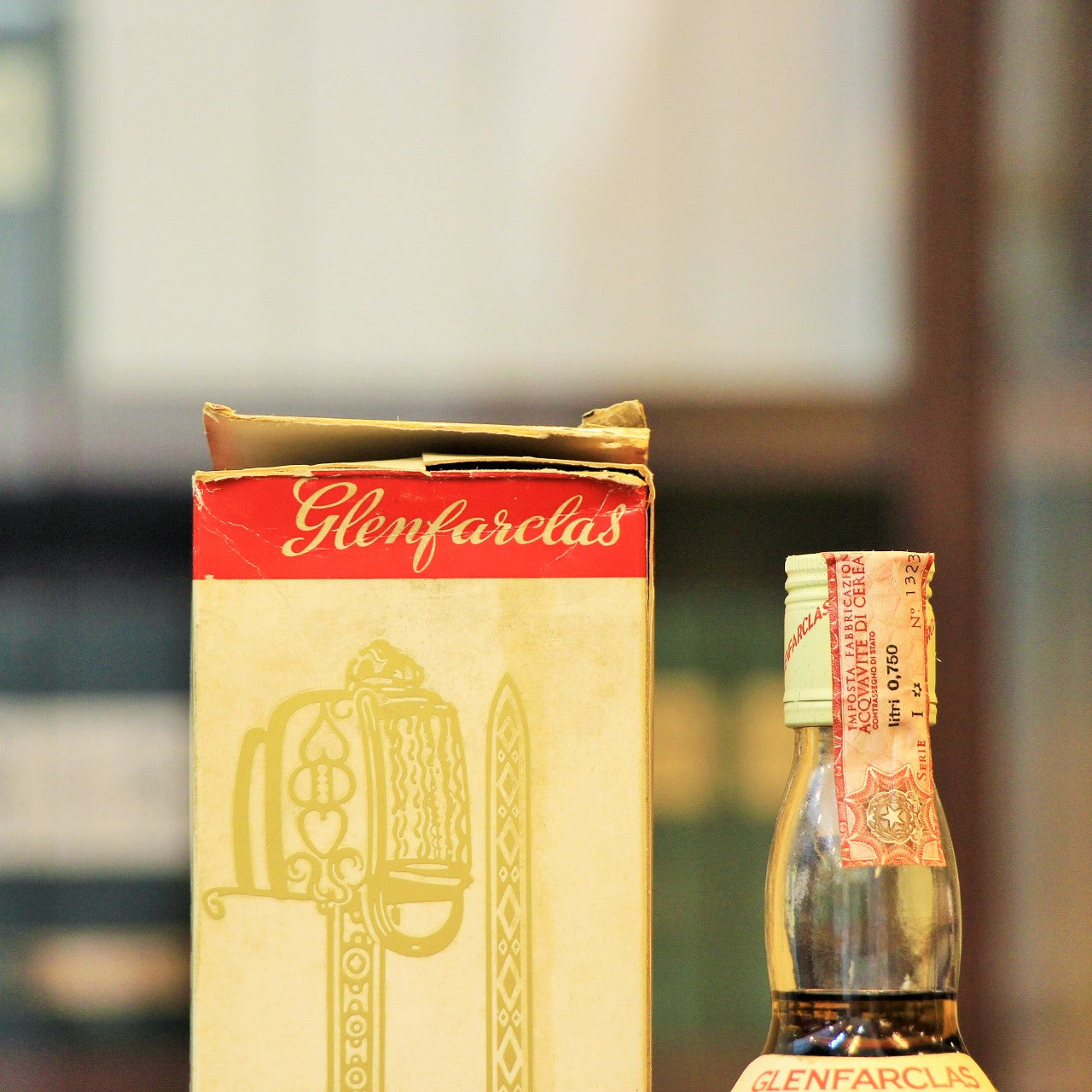 Glenfarclas - Glenlivet 8 年全麥芽未混合蘇格蘭單一麥芽威士忌（1970 年代裝瓶）
