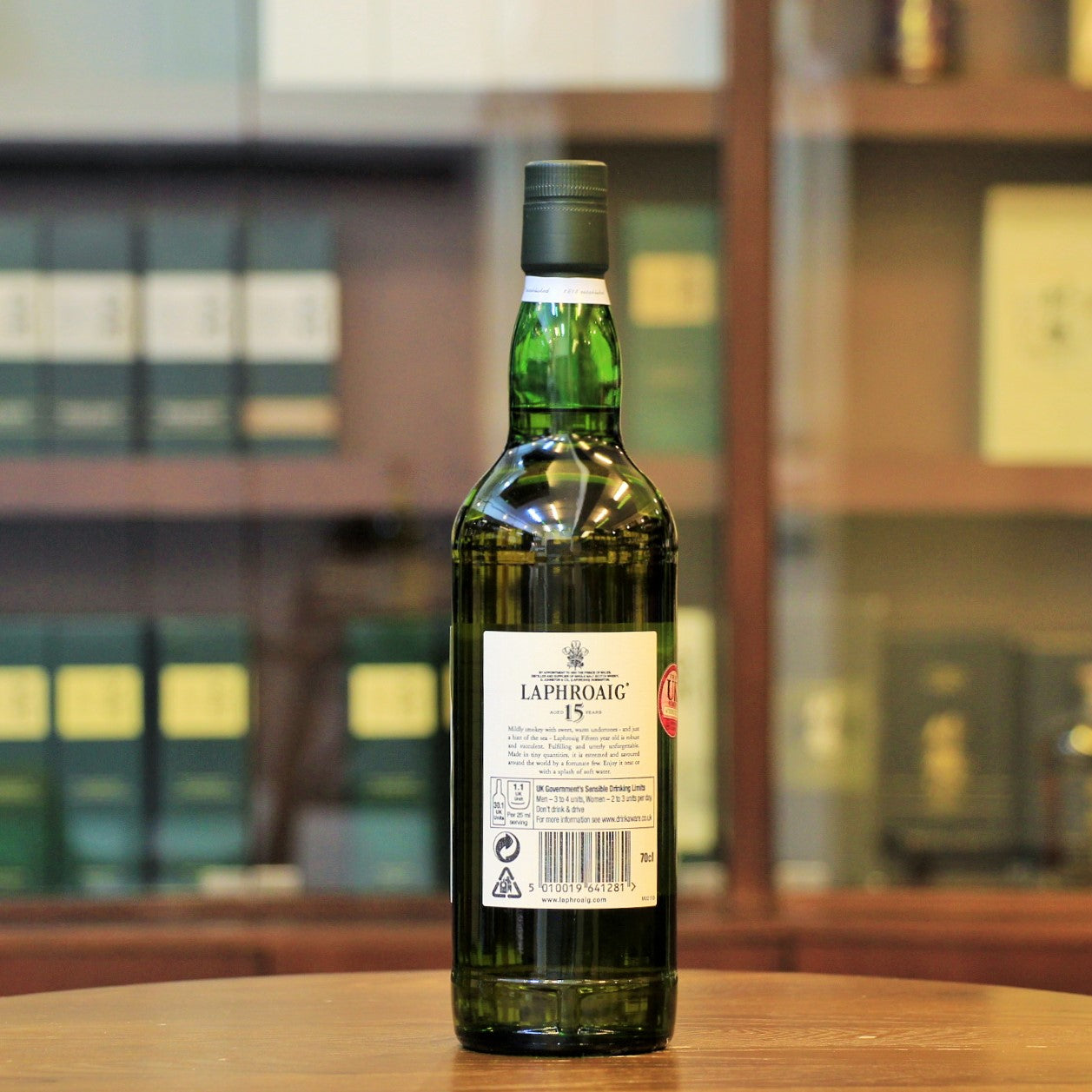 An old bottling of Laphroaig from the 1990s. now available in Mizunara The Shop Hong Kong