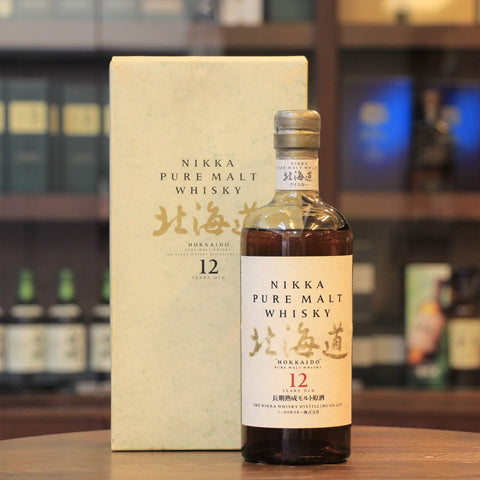 Nikka Hokkaido 12 Years Pure Malt Whisky (with Gift Box), A vintage/discontinued bottling from Nikka using malt whisky from Yoichi. With Golden Art Text and Gift Box. 