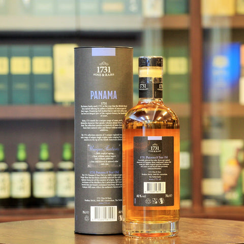 Natural Color. Natural Flavours. Distilled at the Varela Hermanos Distillery in Panama and then 100% tropically aged for a minimum of 8 years in oak barrels that previously contained bourbon, these traditional Column Still rums reflect the authentic flavors of Panama.