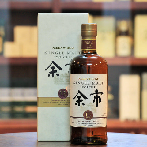 Yoichi 12 Years Old Single Malt Whisky, The Yoichi 12 years has a higher percentage of sherry casks, offering more aromatic complexity than its younger sibling, while keeping  the characteristic peat notes, with both mature oak and delicate floral aromas widening the spectrum.